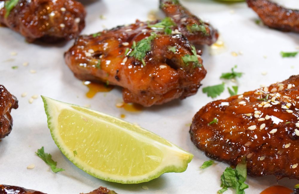 Pikantní kuřecí křidélka Sriracha Chicken Wings recept